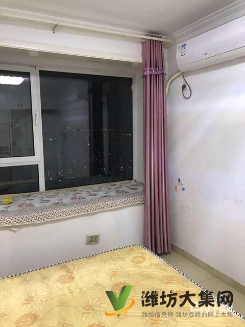 萬(wàn)合華庭精裝修兩室出租