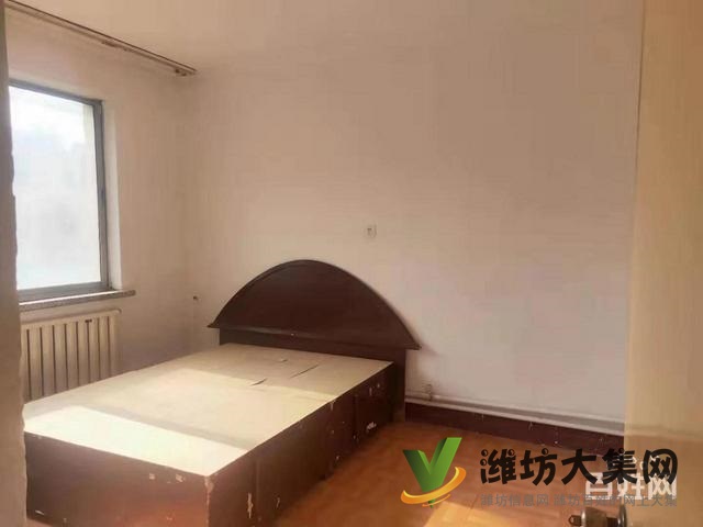 二棉家屬院 兩室兩廳 簡單裝修 有附房