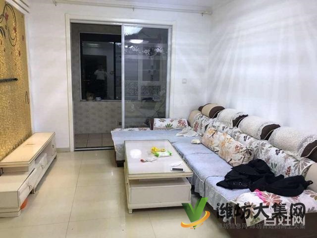 萬(wàn)合華庭精裝修兩室出租