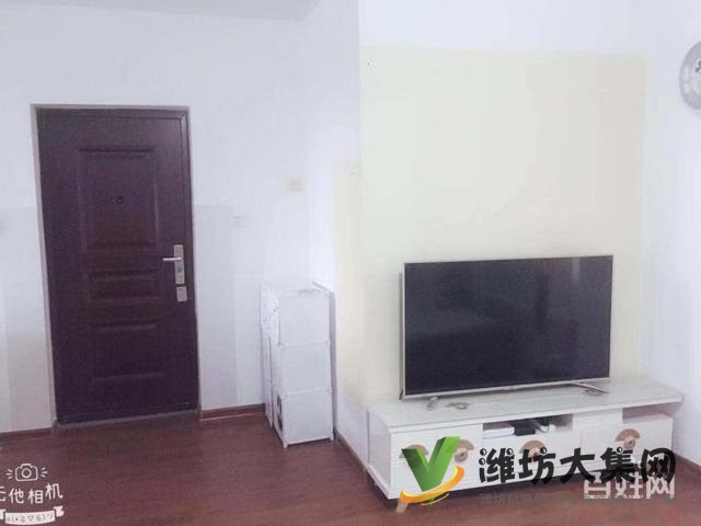 萬達 泰華近2室2廳精裝修 供暖 全套家具家電 拎包入住