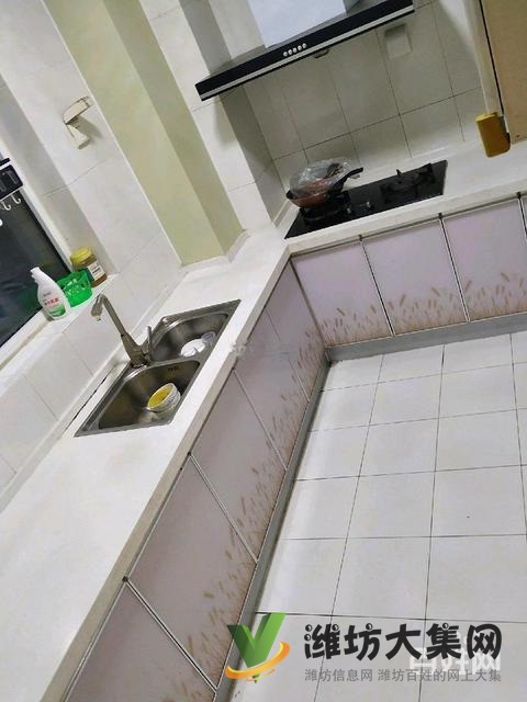 上城國際精裝齊全3臺空調 2臺電視 看房方便拎包入