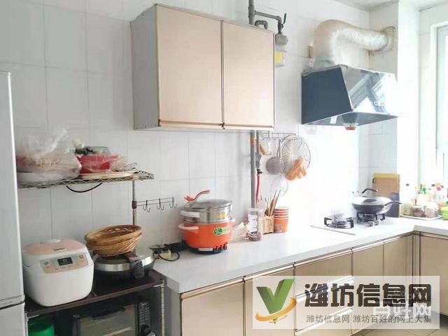 華實(shí)小區(qū) 多層2樓 精裝修 三室朝陽(yáng)無稅急售97萬(wàn)