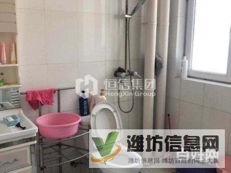 仁和盛庭小區(qū)市直機關幼兒園 與錦華一墻之隔公園里的家國企大盤