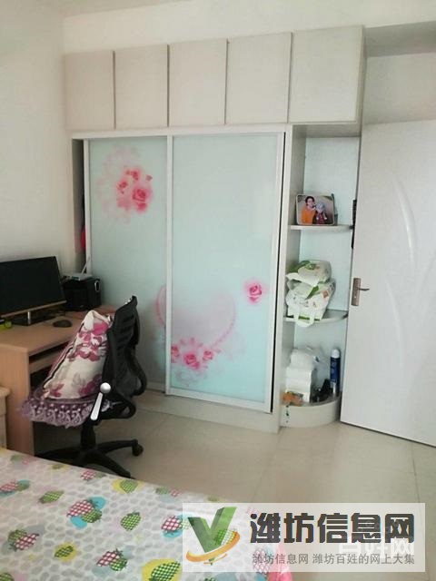 金地太陽 城 90平方 精裝三室 倉庫 僅售39萬