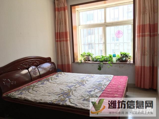 四季花園,多層黃 金三樓!精裝修送儲藏室!實驗學