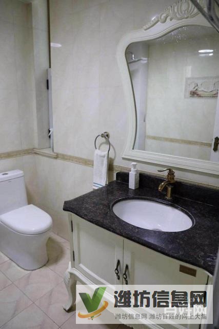 卡諾島一二樓精裝復式,送院送負一看房方便