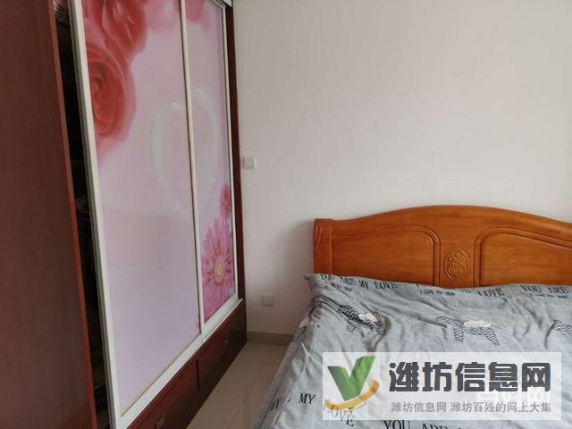 市北區領世新城,精裝三室帶車庫倉庫,拎包入住,上學