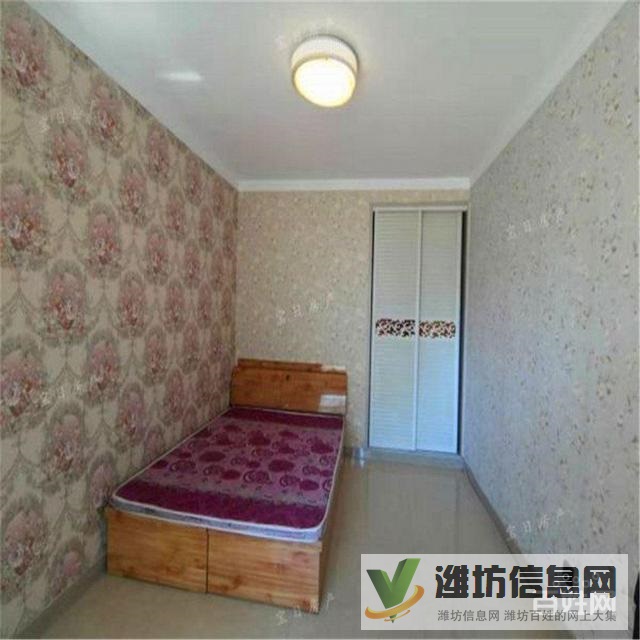 萬達附近中南世紀城精裝一樓帶負一,采光好,僅79萬