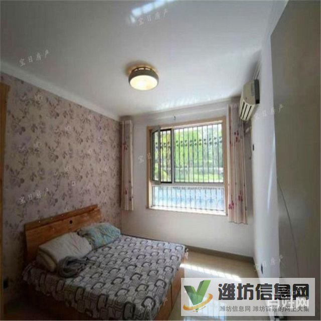 萬達附近中南世紀城精裝一樓帶負一,采光好,僅79萬