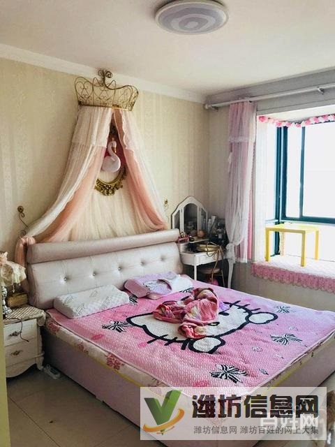 奎文正脈 圣榮廣場(chǎng) 首付15萬(wàn) 客廳朝陽(yáng) 精裝 有