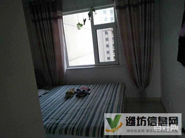 江山一品,豪華裝修,三室兩廳,送大倉(cāng)庫(kù),僅售61.