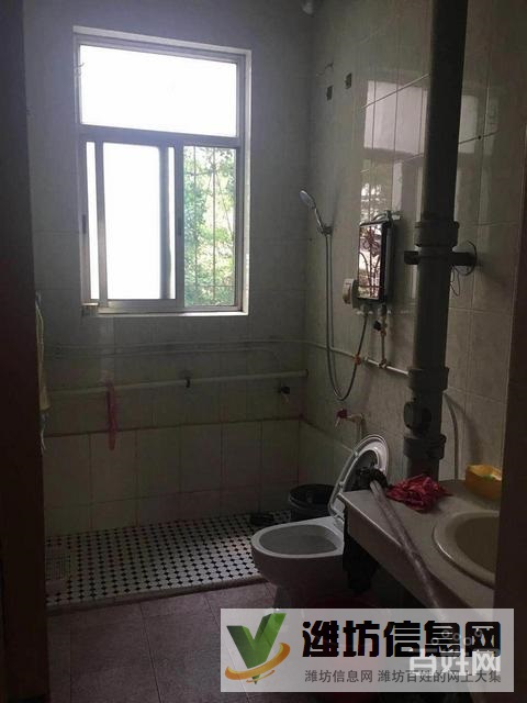 商業村近 多層一樓三室朝陽 單位房實際面積120平 急售可議