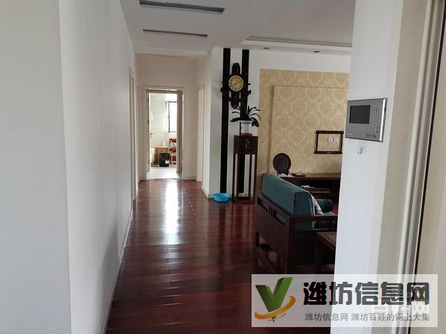 世紀(jì)學(xué)校旁巨能華府精裝好房140平加贈送精裝短住贈