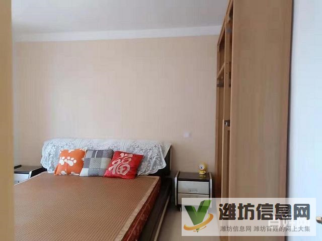 泰華近 東方明珠 精裝修三室兩廳拎包入住