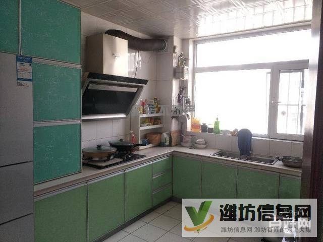 建橋旁藍灣康城113平多層精裝三室?guī)Σ厥覂H售68萬火急