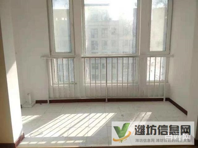 裝修未住!政府星都新城近!50萬包稅!非頂三室