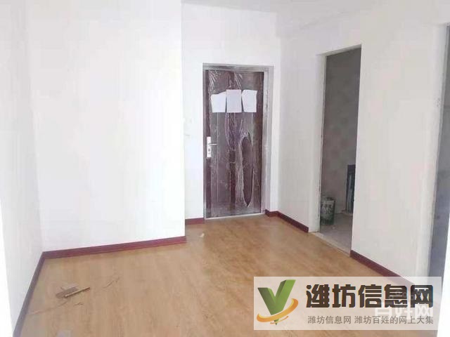 裝修未住!政府星都新城近!50萬包稅!非頂三室