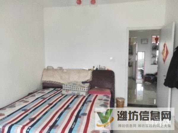 文昌學(xué)校近總部基地 環(huán)宇五金 精裝三室 送閣樓 有