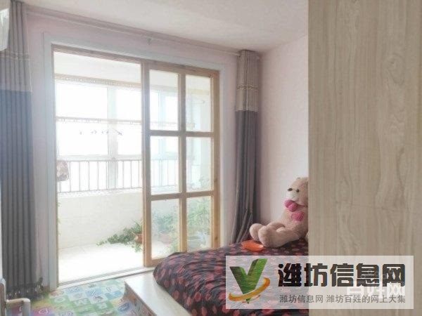 文昌學(xué)校近總部基地 環(huán)宇五金 精裝三室 送閣樓 有