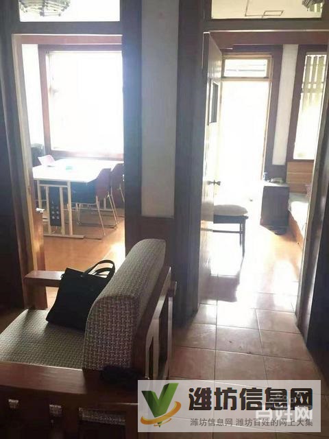 月河路小學(xué)近 四樓三室 可貸款 63平 32.5萬