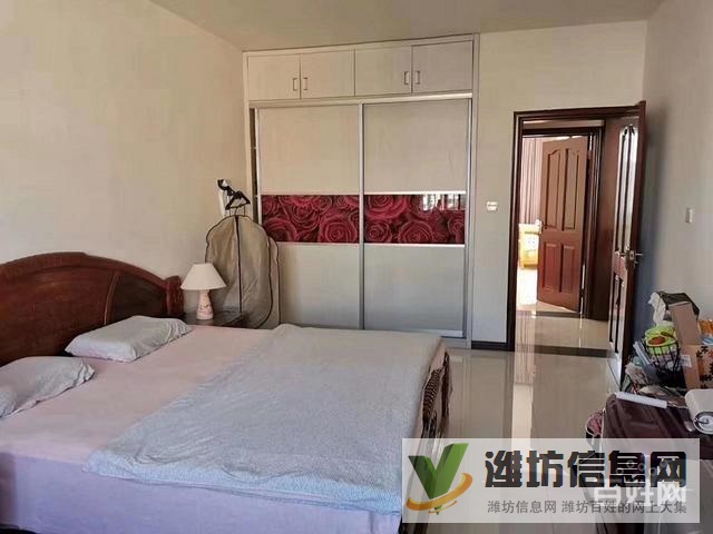 美林花園精裝婚房184平3室?guī)^(qū)大的向陽(yáng)車(chē)庫(kù)43