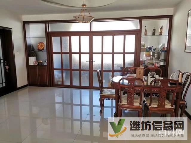 美林花園精裝婚房184平3室?guī)^(qū)大的向陽(yáng)車(chē)庫(kù)43