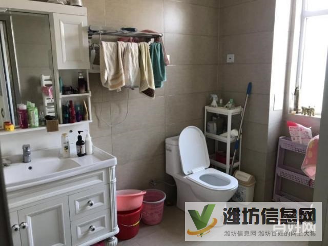 凡爾賽花園好樓層140.8平精裝修送車位儲(chǔ)藏室