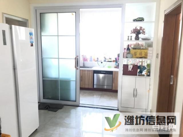 凡爾賽花園好樓層140.8平精裝修送車位儲(chǔ)藏室