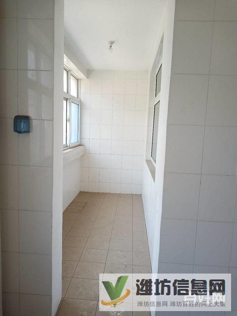 新城花園區(qū)政府單位房,物業(yè),小區(qū)配套好濰城區(qū)政府,