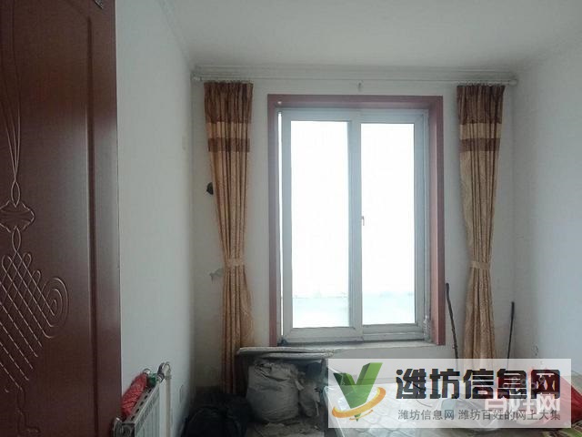 領世新城精裝房 2室2廳裝修未住帶院子 出稅鑰匙在