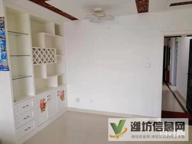 大華中央城豪華裝修3室帶地下大車庫家具家電齊全三塊空調