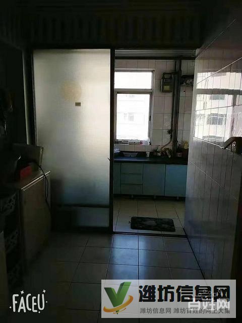 白浪河畔萬(wàn)家福近五中多層130平精裝三室南北通透帶地下室急售