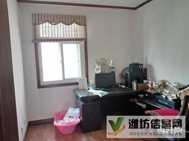 興華學(xué)區(qū)房 青云花園 精裝修 三室兩廳兩衛(wèi)