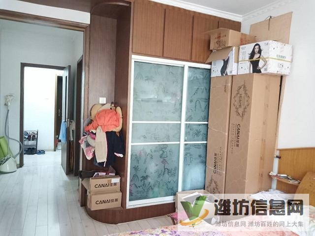 實驗一小名額,佳樂家近,三樓送大車庫,三室朝陽客廳北向,出稅