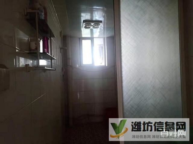 南關(guān)小學(xué)學(xué)區(qū)房世紀(jì)新城 精裝修135平三室兩廳送倉庫