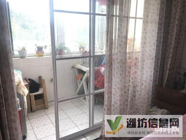 十里春風(fēng)近大成優(yōu)盤82平精裝無稅送地下室南北通透僅售53萬