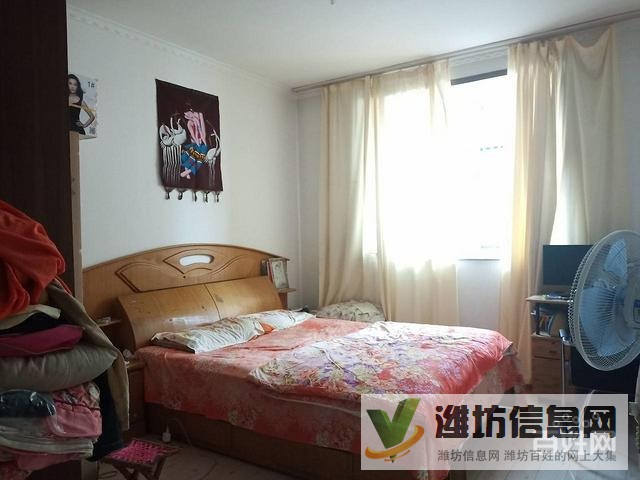 實驗一小名額,佳樂家近,三樓送大車庫,三室朝陽客廳北向,出稅