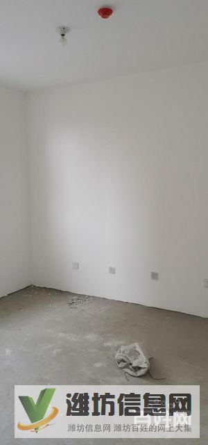 園林式小區(qū),朝南北毛坯裝修,稅費(fèi)少,采光好,接送方便