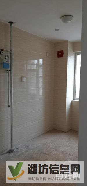 園林式小區(qū),朝南北毛坯裝修,稅費(fèi)少,采光好,接送方便