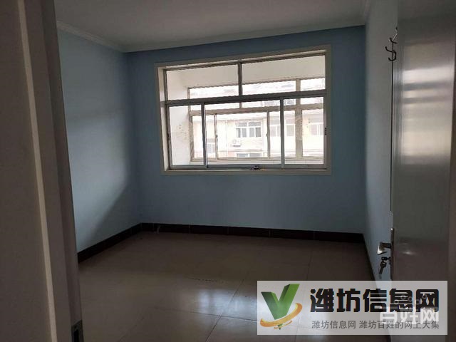 興華學(xué)校學(xué)區(qū)房青云花園精裝房一套128平.低價(jià)售