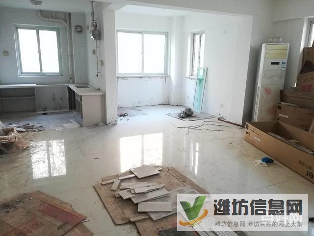 一樓帶院已鋪地面,東山帶大飄窗,海龍學(xué)校,