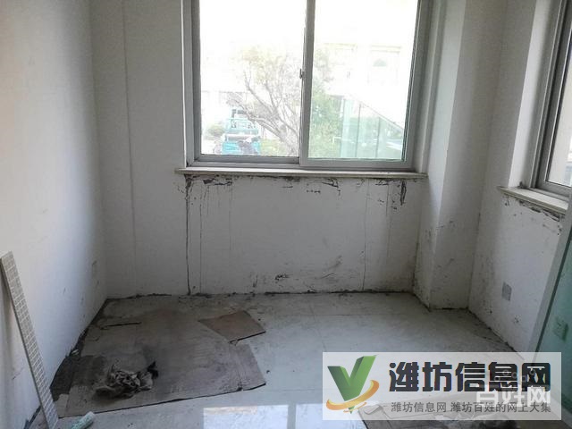 一樓帶院已鋪地面,東山帶大飄窗,海龍學(xué)校,