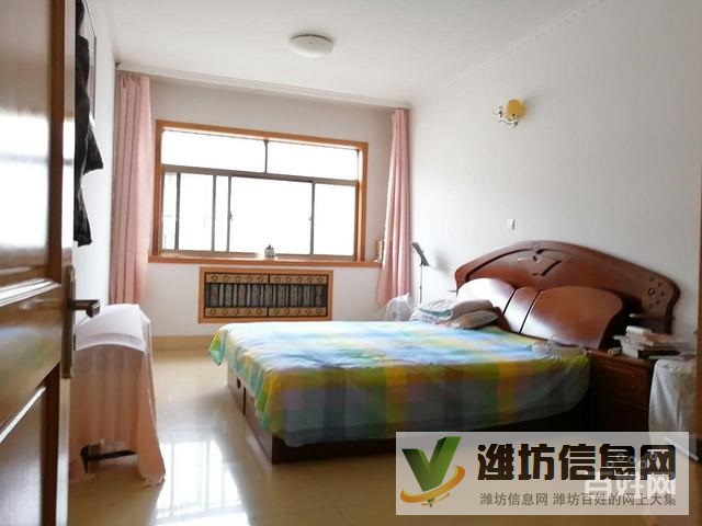 朝陽小區 單位房138平 送車庫 報價69.8萬