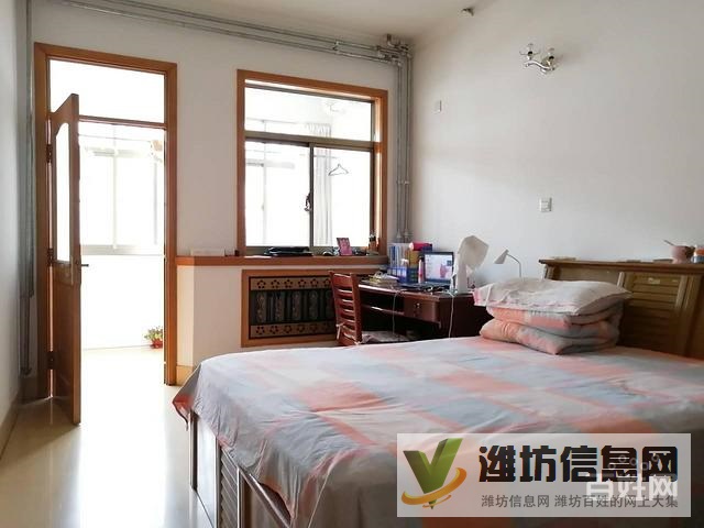 朝陽小區 單位房138平 送車庫 報價69.8萬