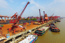 濰坊港拖車(chē)報(bào)關(guān)服務(wù) 華奧供應(yīng)鏈一手拖車(chē)報(bào)關(guān)行