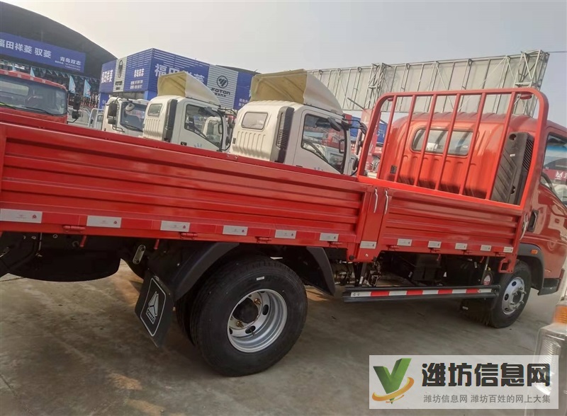 青島膠州重汽豪沃在哪買平板什么價