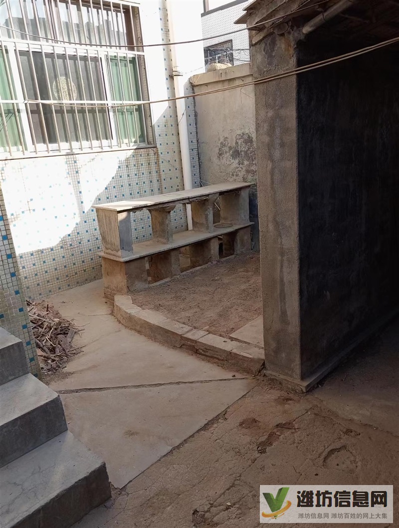 吉房出租:櫻前街文化路附近樂民園78平米1樓帶院房1套