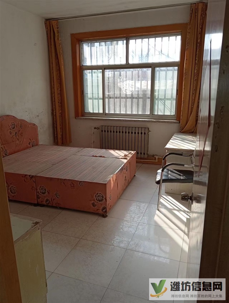 吉房出租:櫻前街文化路附近樂民園78平米1樓帶院房1套