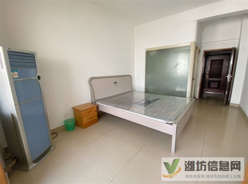 出租個(gè)人自己干凈一室房子